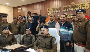 Teacher Shivani was killed by criminals by mistake.