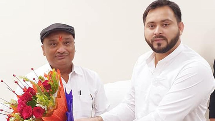 'Opportunistic Baba': Uncle Sunil defends Shivanand Tiwari's