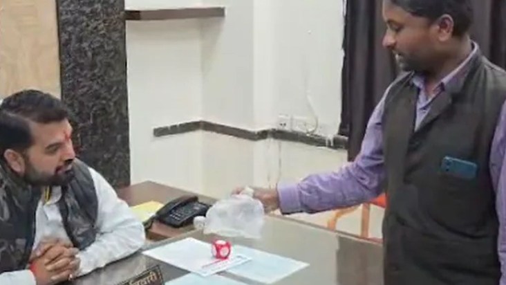 When the officials weren't listening to his complaint, a man