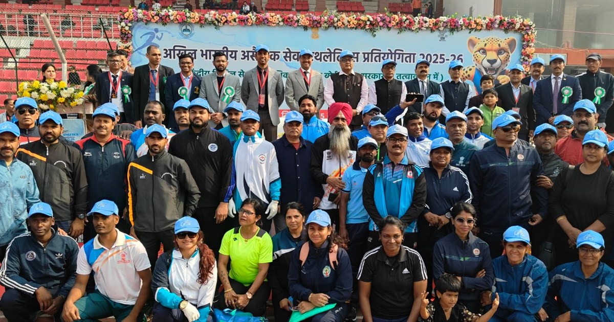 One thousand officers from across the country took to the pl