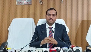 Artists have been selected for pensions in Bihar.