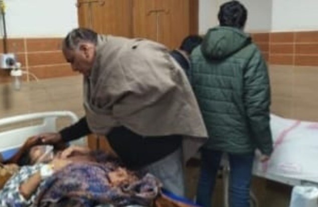 A cold refuge or a death trap? A fireplace in Chapra uproote