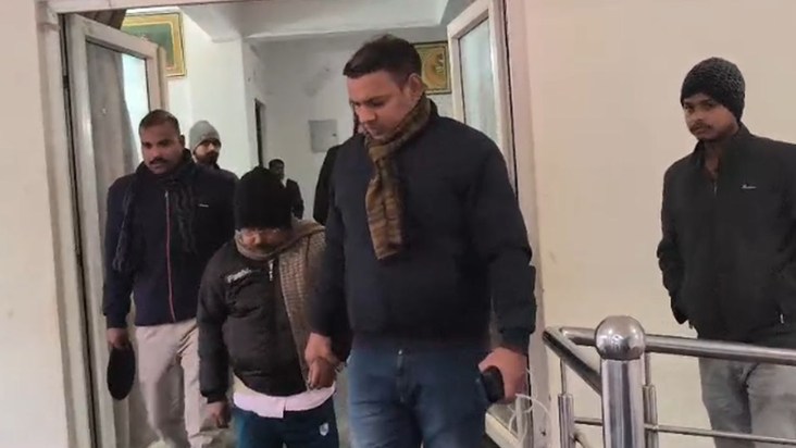 The big fish escaped, but the peon was caught red-handed acc