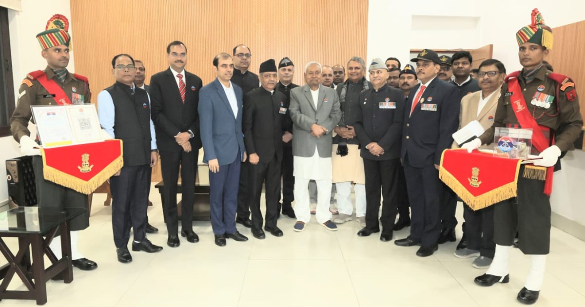 The sacrifices of the country's army are immortal. 