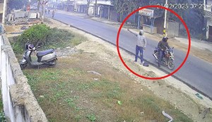 Several rounds of firing were carried out targeting the house, the incident was captured on CCTV.