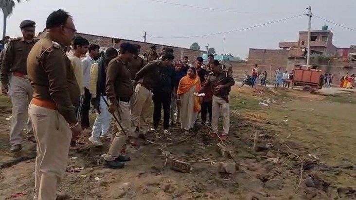 Bakhtiyarpur was shaken by the rapid firing.