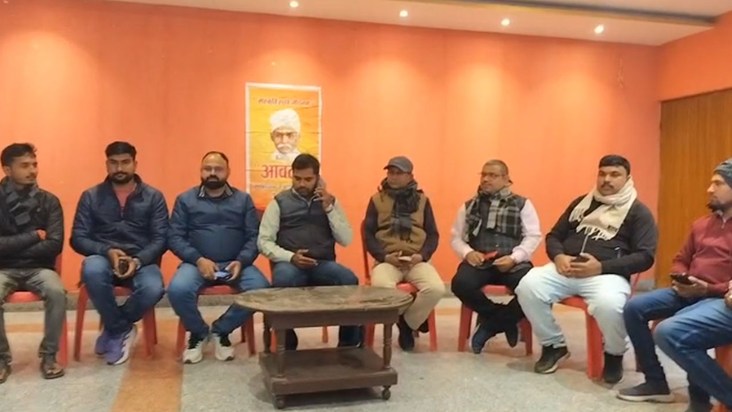 A Kavi Sammelan (poets' gathering) will be organized on the 