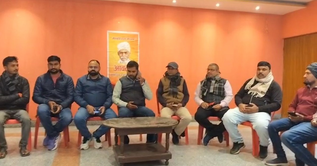 A Kavi Sammelan (poets' gathering) will be organized on the 