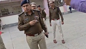 IG reached Barh and took stock of the law and order situation.