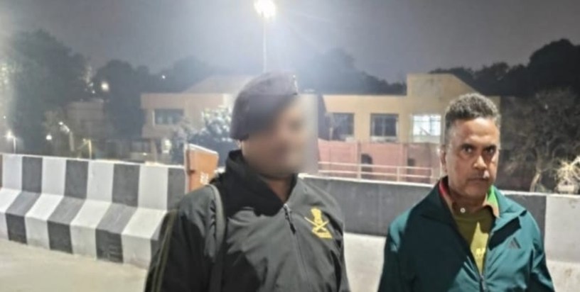 Now even teachers have become corrupt.