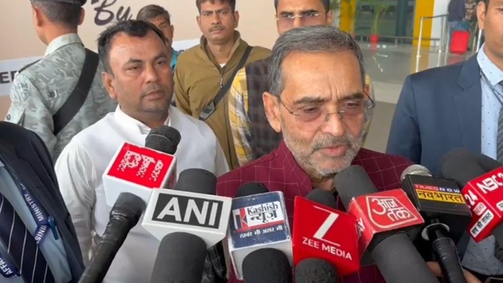 Rahul Gandhi engages in politics as a hobby.