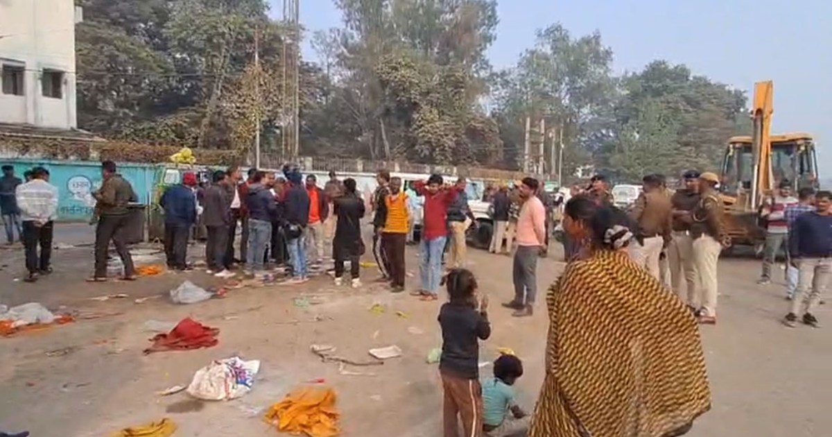 If the bulldozer comes, will still stay here