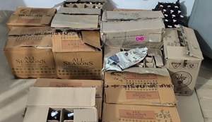 Foreign liquor worth lakhs was hidden behind an empty school, police arrested the accused!