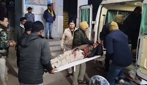 DSP's Bolero, returning to Patna, was hit by a truck.