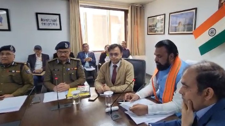 Now you will not have to visit police stations for informati