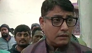 Did a phone call change the election results? Manjhi is in trouble.