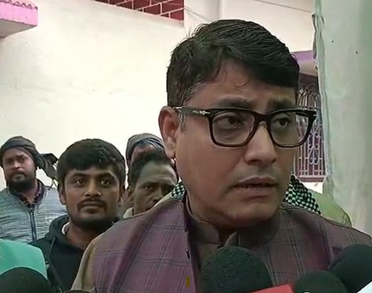 Did a phone call change the election results? Manjhi is in t