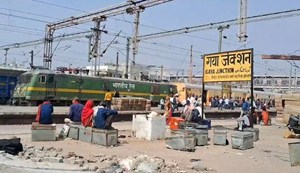 Those who were supposed to protect became robbers.