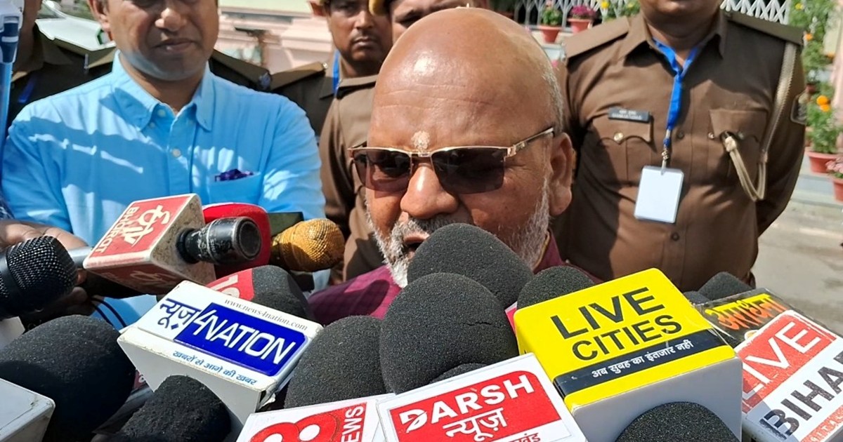 Jdu vidhaayk ka tejsvwi par bda hamla