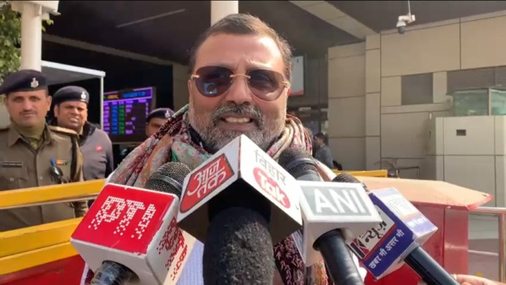 Godda MP Nishikant Dubey, who reached Patna on Rahul Gandhi'