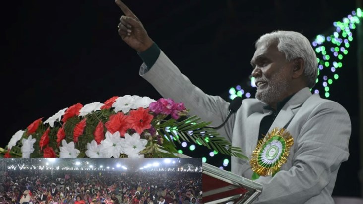 CM Nitish-Lalu Yadav came face to face, greeted each other w CM Nitish-Lalu Yadav came face to face, greeted each other w