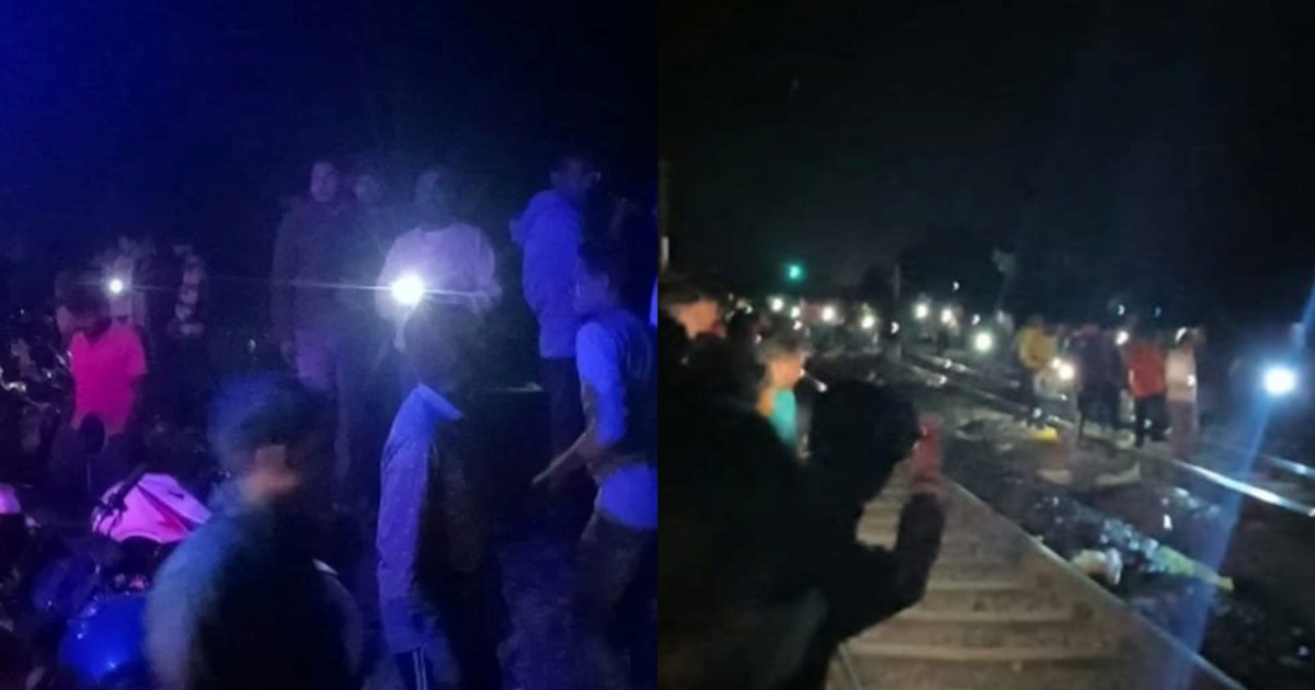 Major accident in Jamtara, 12 people hit by train, 2 dead, c