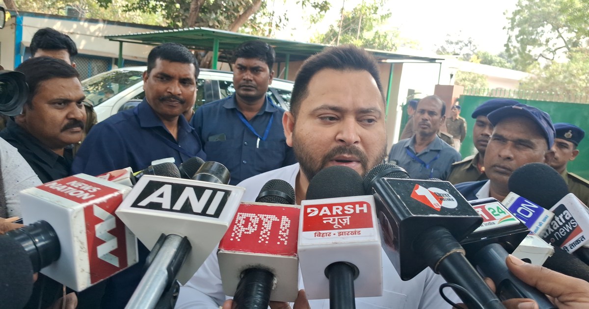 Neta prtipksh tejsvwi yadv ka byan