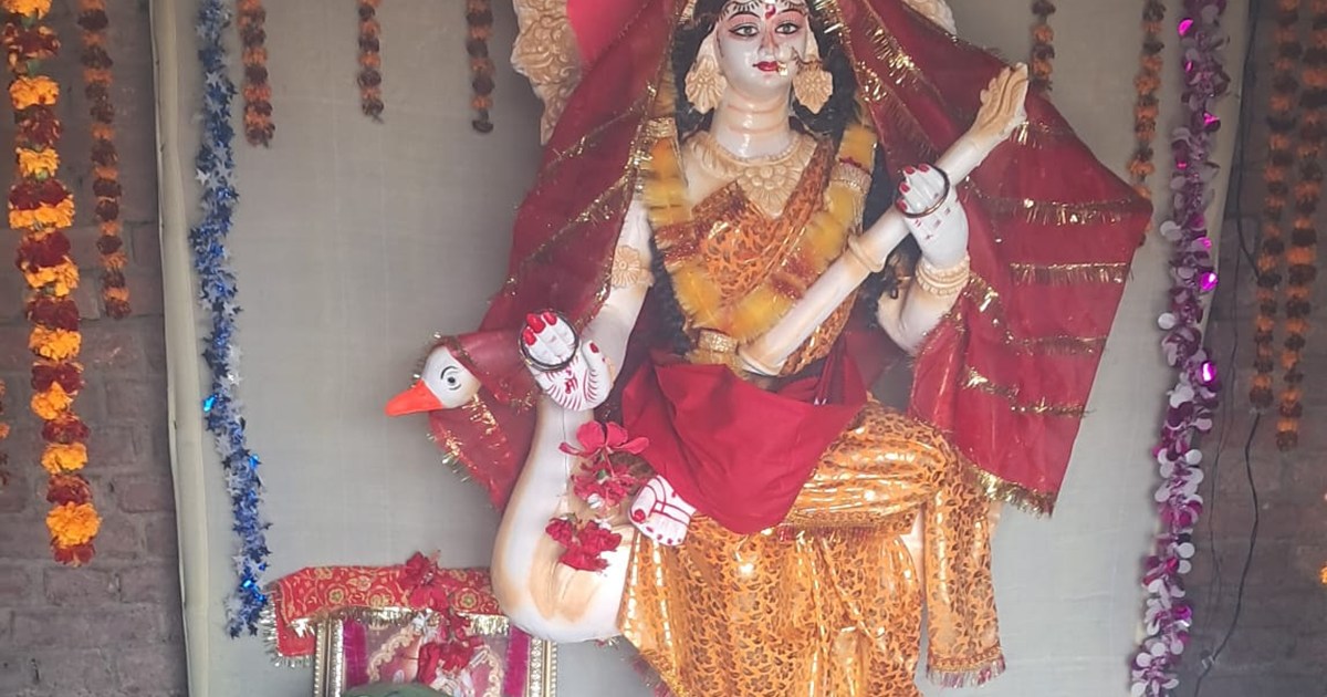 On the occasion of Vasant Panchami, Mother Saraswati is bein