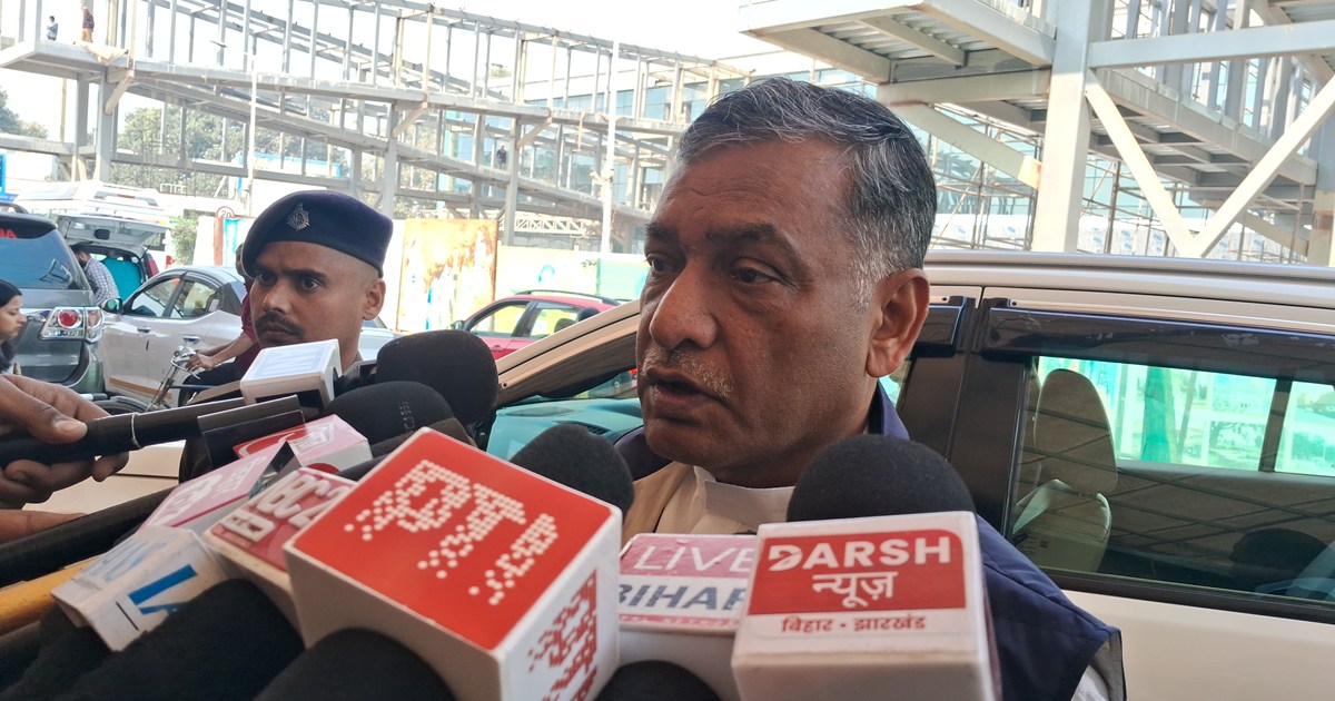 Congress prdesh adhyksh akhilesh singh ka byan