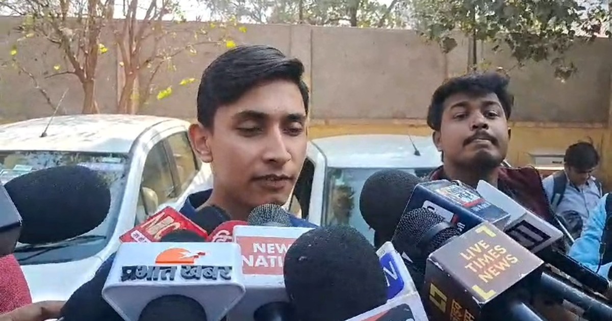 Congress neta ke bete ki mrityu pr dost ka byan