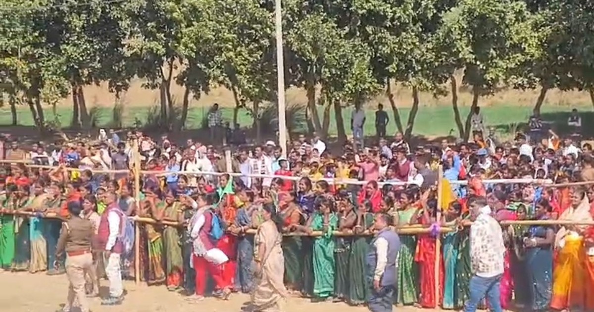 Cm nitish kumar ki sbha me lalu yadv jindabad ke lge nare