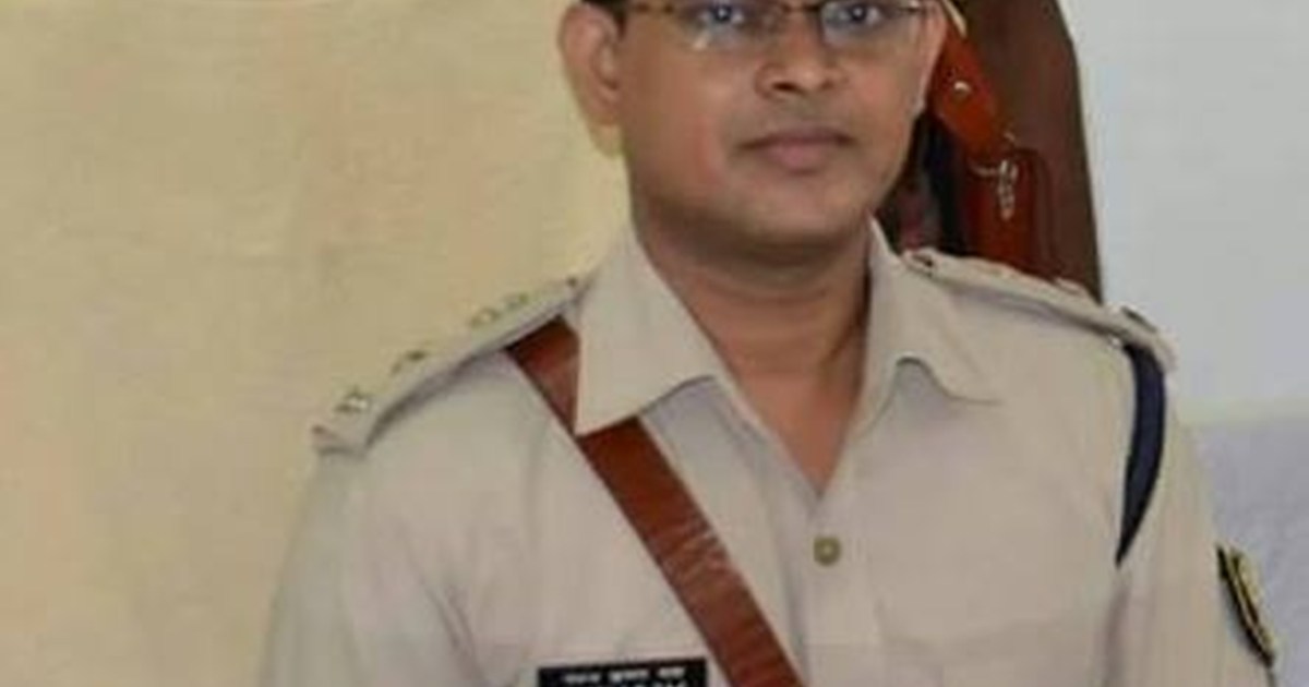 Action against SP who gave protection to sand mafia