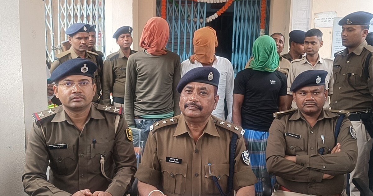 Nalanda's Parbalpur police revealed the robbery from a jewel