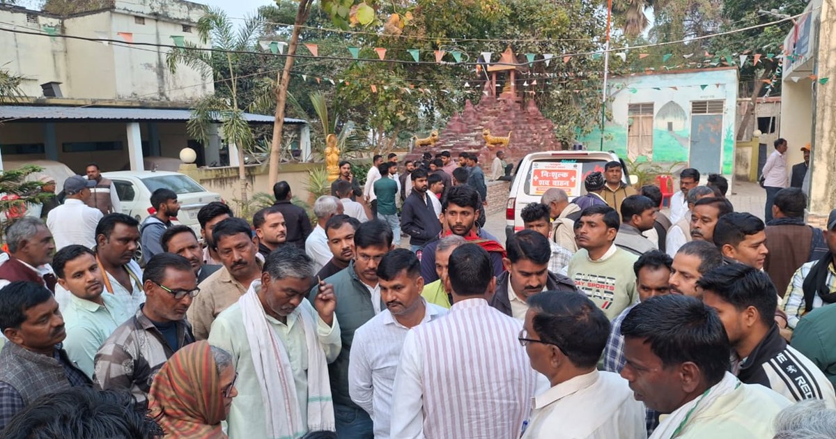 Voting completed in Delhi Assembly, exit polls have given sl