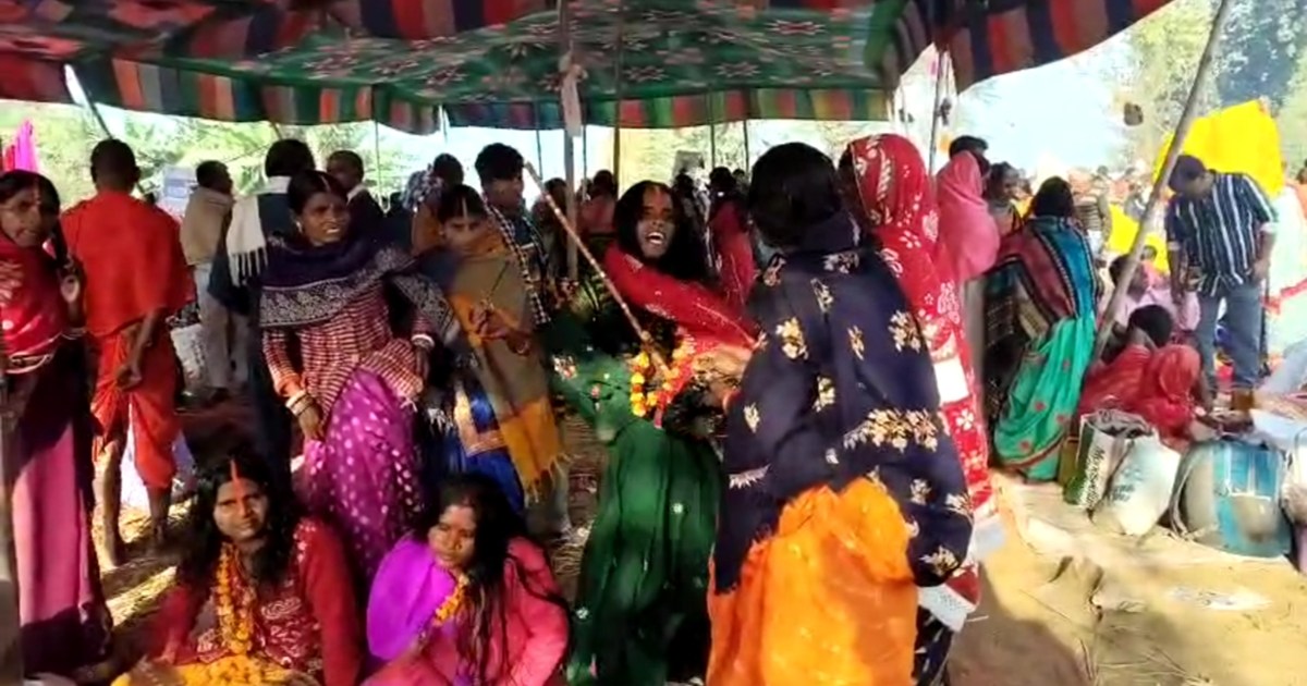 A fair of ghosts is held at Umanath Ganga Ghat in Barh