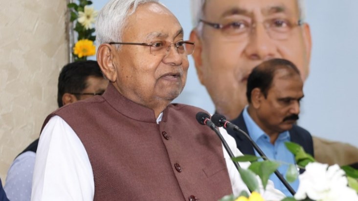 Nitish government transferred many IAS officers