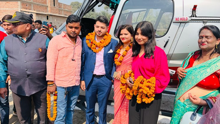 CO sahab reached his in-laws' house with the bride by helico