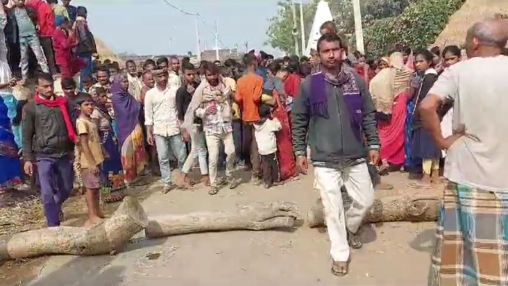In Jehanabad, a man was beaten to death in a land dispute; a