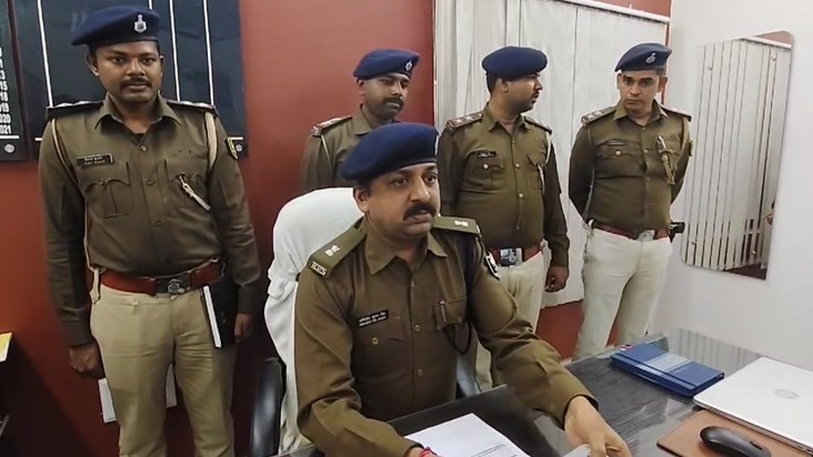 Two arrested with weapons in Katihar