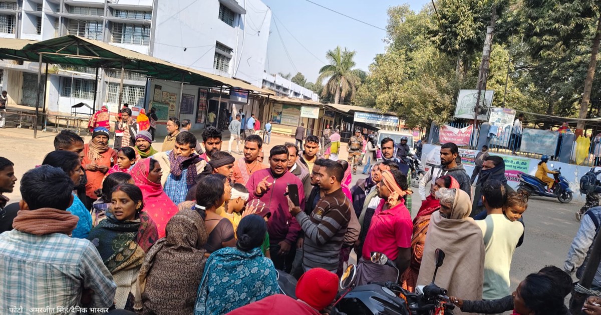 In a mutual dispute in Bhagalpur, the elder brother killed t