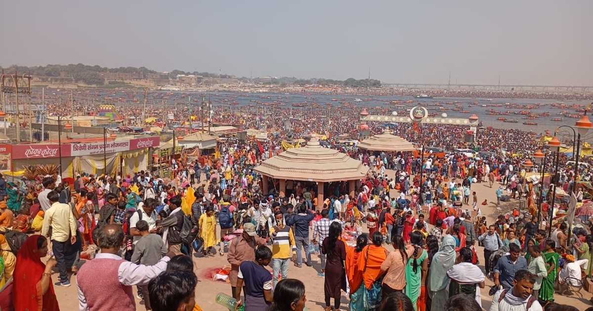 Crowds of devotees gathered in Prayagraj on the occasion of 