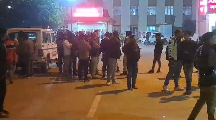 In Naubatpur, Patna, two youths walking on the roadside were
