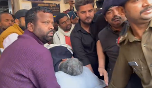 pappu yadav admitted in pmch