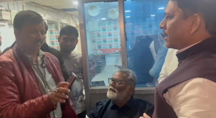 Police pahunchi pappu yadav k awas