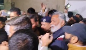 Pappu Yadav arrested 