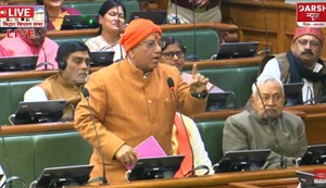 vijay sinha ne tejashwi par kiya palatwar