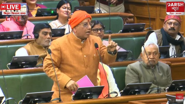 vijay sinha ne tejashwi par kiya palatwar