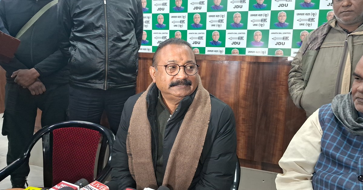 Mntri Ashok chaudhri ka bda byan