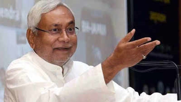 Big reshuffle in Nitish cabinet, three ministers from RJD qu