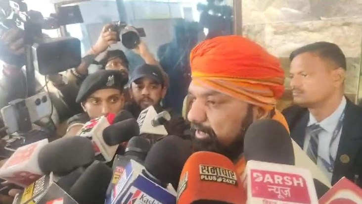 BJP's Samrat Choudhary is not leaving Lalu Yadav, again gave